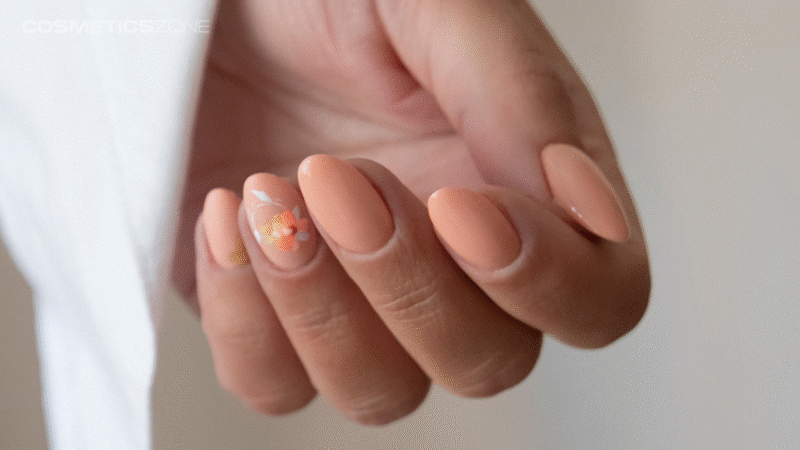 Jak wydłużyć trwałość manicure'u hybrydowego_ Porady stylistki Cosmetics Zone